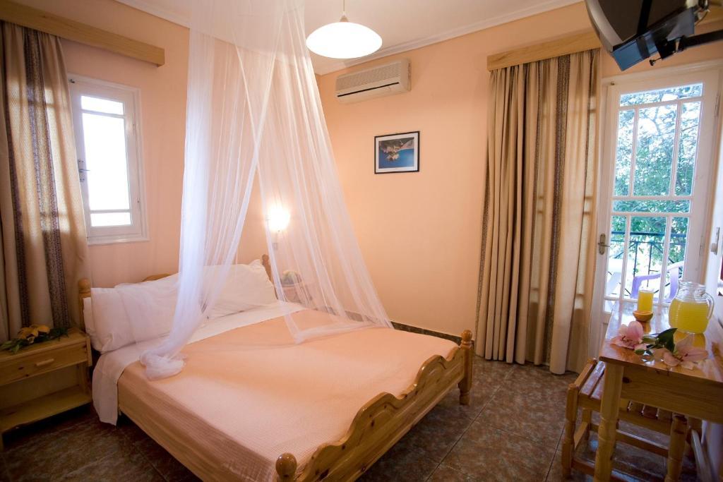 Pansion Filoxenia Apartments & Studios Tsoukaládhes Rom bilde