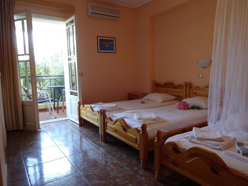 Pansion Filoxenia Apartments & Studios Tsoukaládhes Rom bilde
